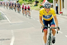 Стал известен исполнитель роли Лэнса Армстронга в новой спортивной драме