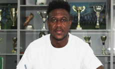 Камерунский футболист официально вернулся в КПЛ