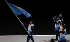 Знаменосец Казахстана стартовал на Олимпиаде-2026
