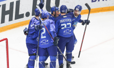 «Барыс» на камбэке вырвал победу в матче КХЛ