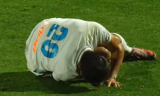 Появилось видео травмы Нуралы Алипа в матче за «Зенит»