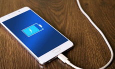 Когда зарядка телефона ночью ускоряет износ батареи