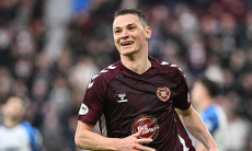 «В один момент всё изменилось». В Великобритании поражены дебютным голом Чеснокова за «Хартс»