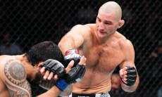 Автора громкой сенсации в UFC «лишили» титульного боя с Хамзатом Чимаевым 