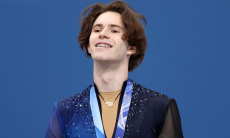 Михаил Шайдоров с юмором объяснил сенсационную победу на Олимпиаде-2026