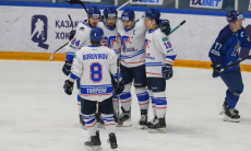 Казахстанский клуб отказался от звездного хоккеиста после четырых матчей