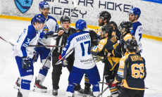 Восемью шайбами завершился матч в плей-офф чемпионата Казахстана