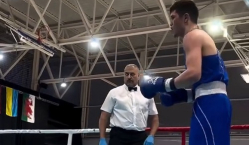 Торехан Сабырхан устроил шоу с разгромом на турнире в Испании. Видео