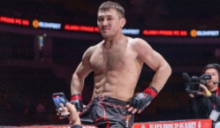 Казахстанец объяснил сенсационный нокаут и сделал заявление о бое за титул