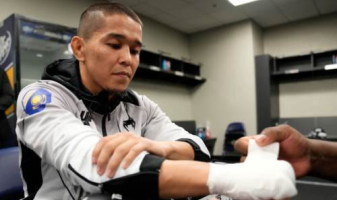 Известна причина снятия Асу Алмабаева с главного боя в UFC