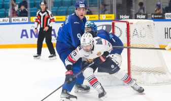 «Барыс» отыгрался с 0:2 и проиграл в овертайме лидеру КХЛ