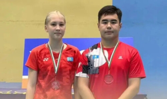 Сборная Казахстана по бадминтону завоевала четыре медали на международном турнире