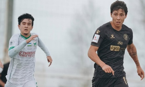 Матч клубов Казахстана и Узбекистана обернулся двумя курьезными голами