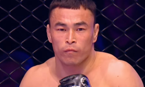 Судьи решили исход боя казахстанца против непобеждённого узбекистанца