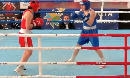 Казахстан разгромом одержал первую победу на международном турнире по боксу в Испании