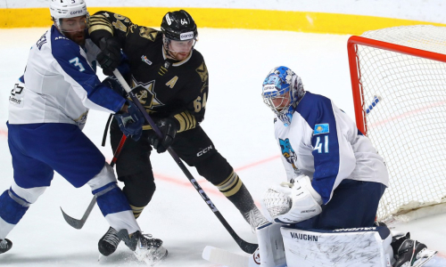 «Не обошлось без подарков». Долгожданную победу «Барыса» разобрало зарубежное СМИ