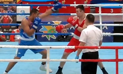 Разгромом с нокдауном обернулся бой казахстанского тяжеловеса за медаль в Испании