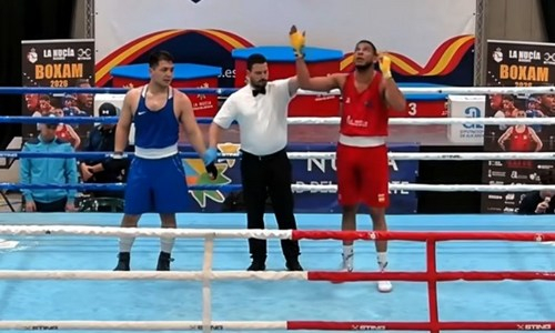 Найдено объяснение поражению казахстанского тяжеловеса в бою за медаль турнира в Испании