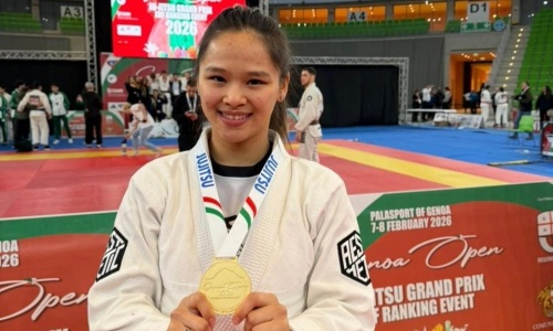 Казахстанка стала победительницей турнира по джиу-джитсу в Италии