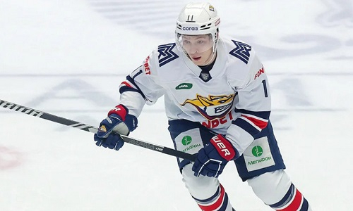 Лидер КХЛ с игроками сборной Казахстана прервал победную серию