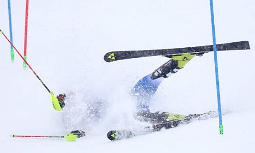 53 спортсмена не смогли добраться до финиша с Казахстаном на Олимпиаде-2026