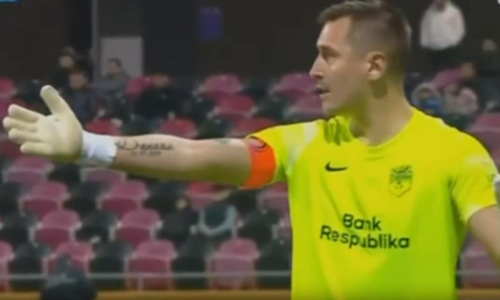 Скандалом обернулся матч лидера европейской лиги с участием игрока сборной Казахстана