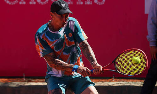 Разгромом обернулся матч теннисиста из Казахстана на турнира в Индии 