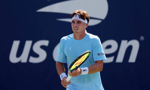 Сенсацией обернулся матч казахстанского теннисиста на турнире во Франции