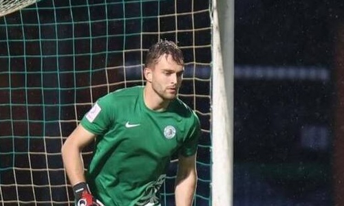 Казахстанский вратарь официально нашёл новый клуб в России