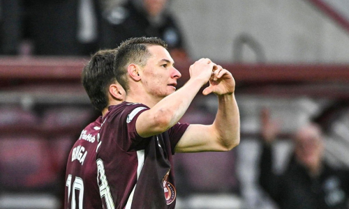 В Шотландии отреагировали на дебютный гол Ислама Чеснокова за «Хартс»