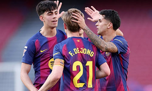 «Барселона» устроила разгром и обошла «Реал»