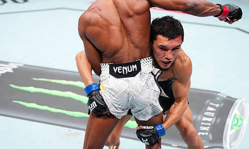 Алиби Идрис удостоился похвалы за дебютный бой в UFC