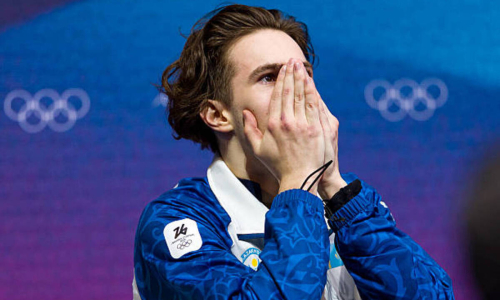 Шайдорову вручили дорогостоящий подарок после возвращения в Казахстан