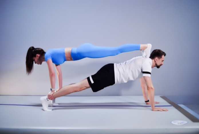 Сколько секунд вы должны стоять в планке в разном возрасте