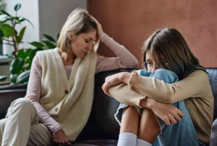 Десять родительских привычек, из-за которых взрослые дети эмоционально выгорают