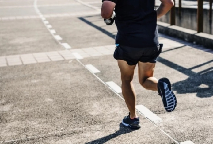 Какой бег на короткую дистанцию полезнее всего для мужчин