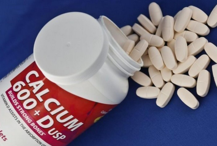 Можно ли принимать кальций и магний вместе? Врачи объяснили важный нюанс