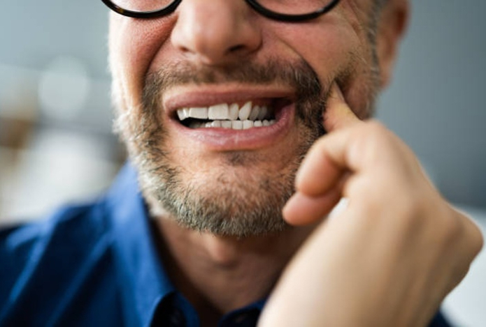 Названы опасные причины внезапного почернения зубов