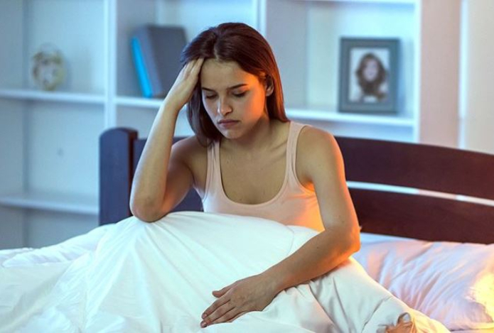 Эксперт по сну раскрыл, что нужно делать после пробуждения в три часа ночи