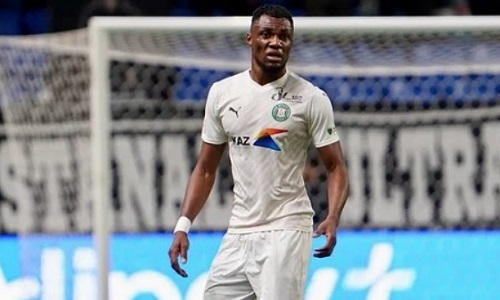 Нигерийский футболист официально сменил клуб в КПЛ