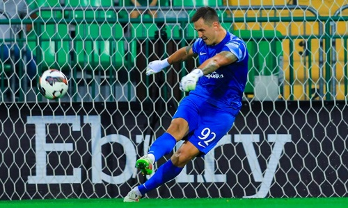 Зарубежный клуб объявил решение по голкиперу сборной Казахстана