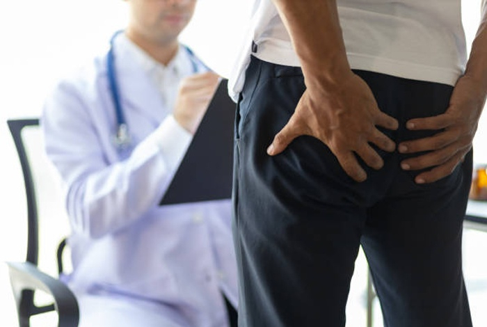 Врач предупредил о маскирующемся под геморрой смертельно опасном заболевании