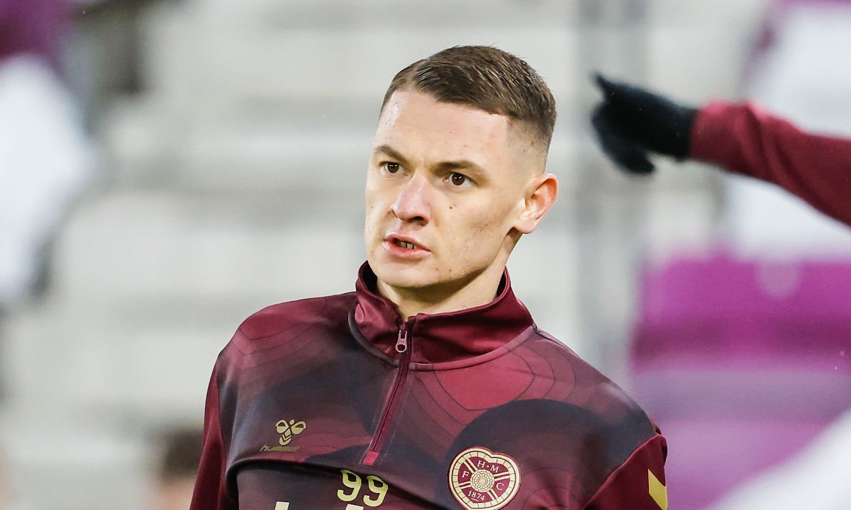 Ислам Чесноков узнал цену поражения от «Рейнджерс»