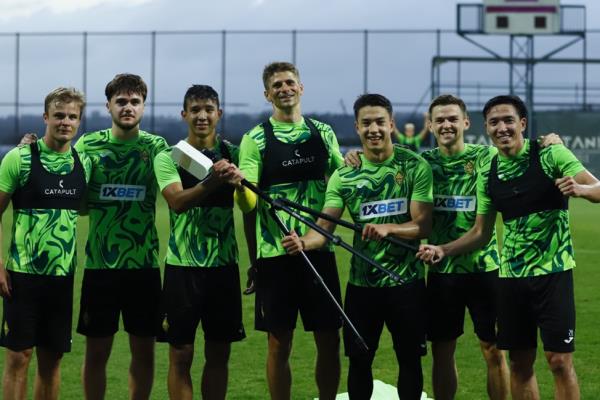 «Астана» без поражений, «Елимай» даёт бой топам РПЛ, а «Актобе» пробил дно. Как клубы КПЛ проводят предсезонные матчи