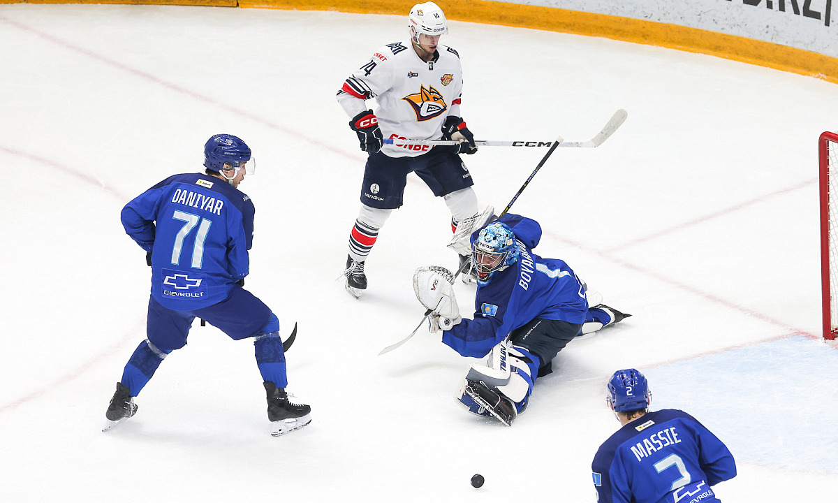 Фоторепортаж с матча КХЛ «Барыс» — «Металлург» 2:3 ОТ