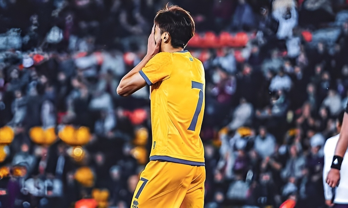 Футболисту сборной Казахстана вынужден остаться в «Астане»