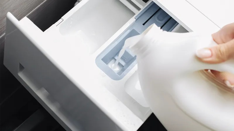 Оказывается, многие засыпают стиральный порошок не в тот отсек