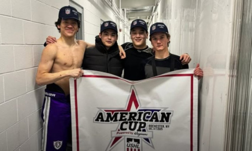 Казахстанский хоккеист стал игроком клуба из США