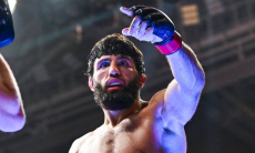 Арман Царукян устроил массовую потасовку после поединка в США. Видео