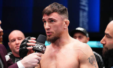 Казахстанский боец UFC назвал победителя титульного боя BMF Холлоуэй — Оливейра